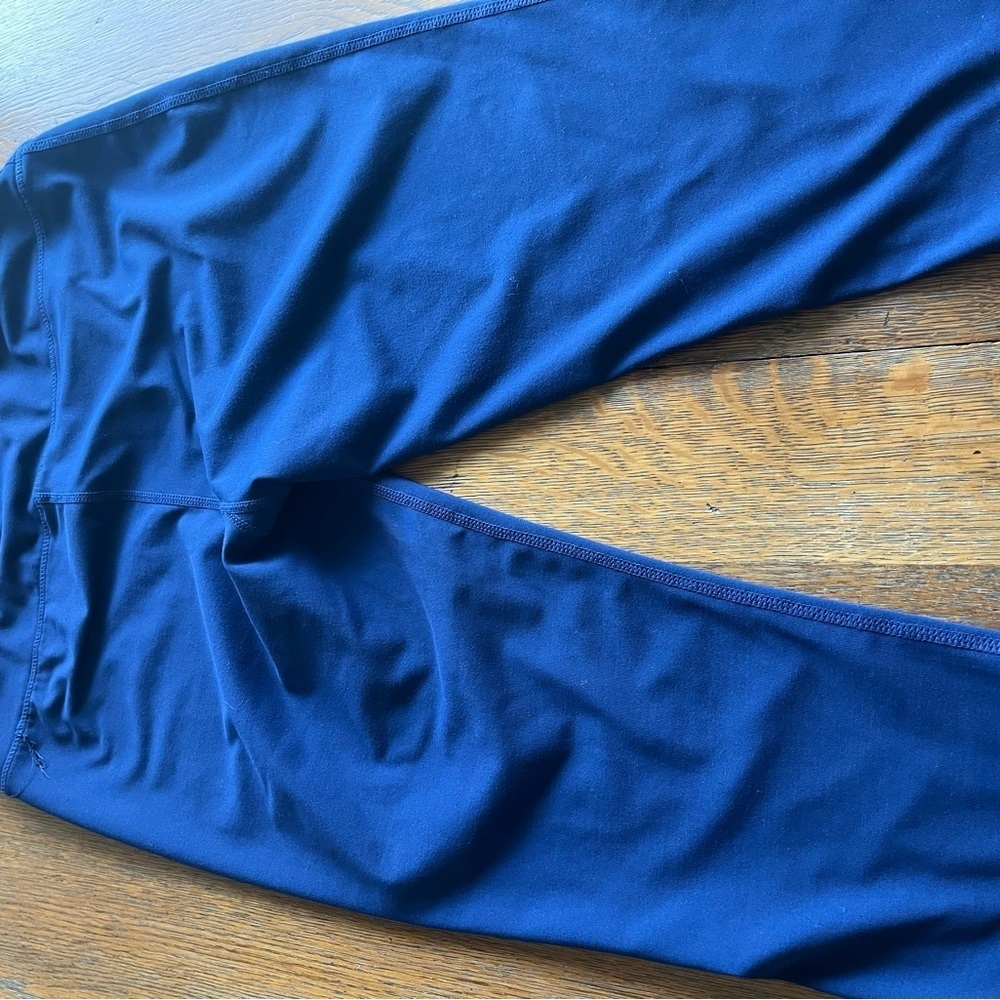 Baleaf Women's Blue  Capri Leggings Size Tag is Worn - Picture 10 of 12